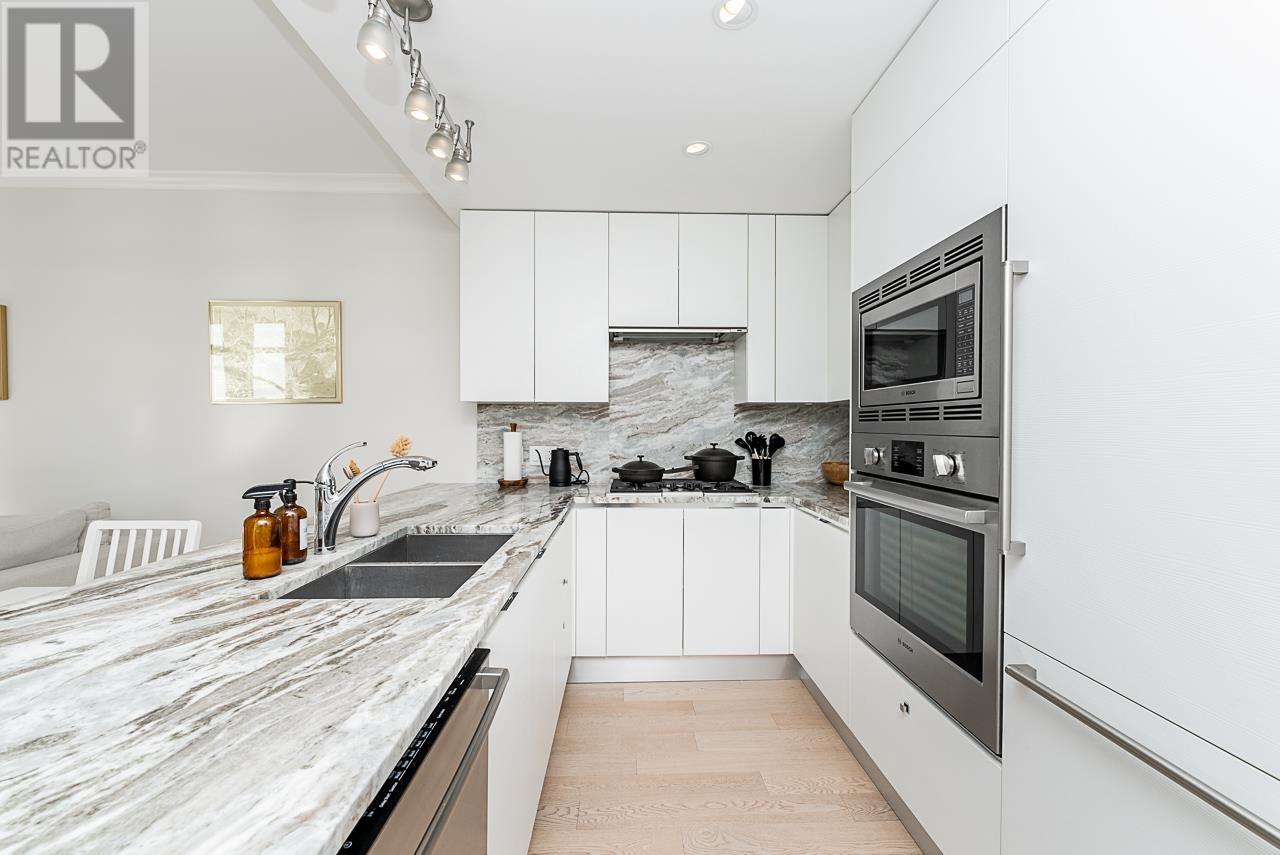 208 185 Victory Ship Way, North Vancouver, British Columbia  V7L 0G2 - Photo 6 - R2869326