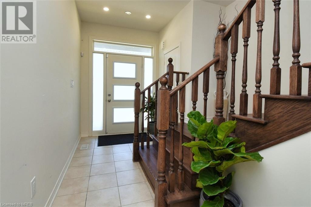 116 Skinner Road, Hamilton, Ontario  L8B 1Y3 - Photo 4 - 40569803