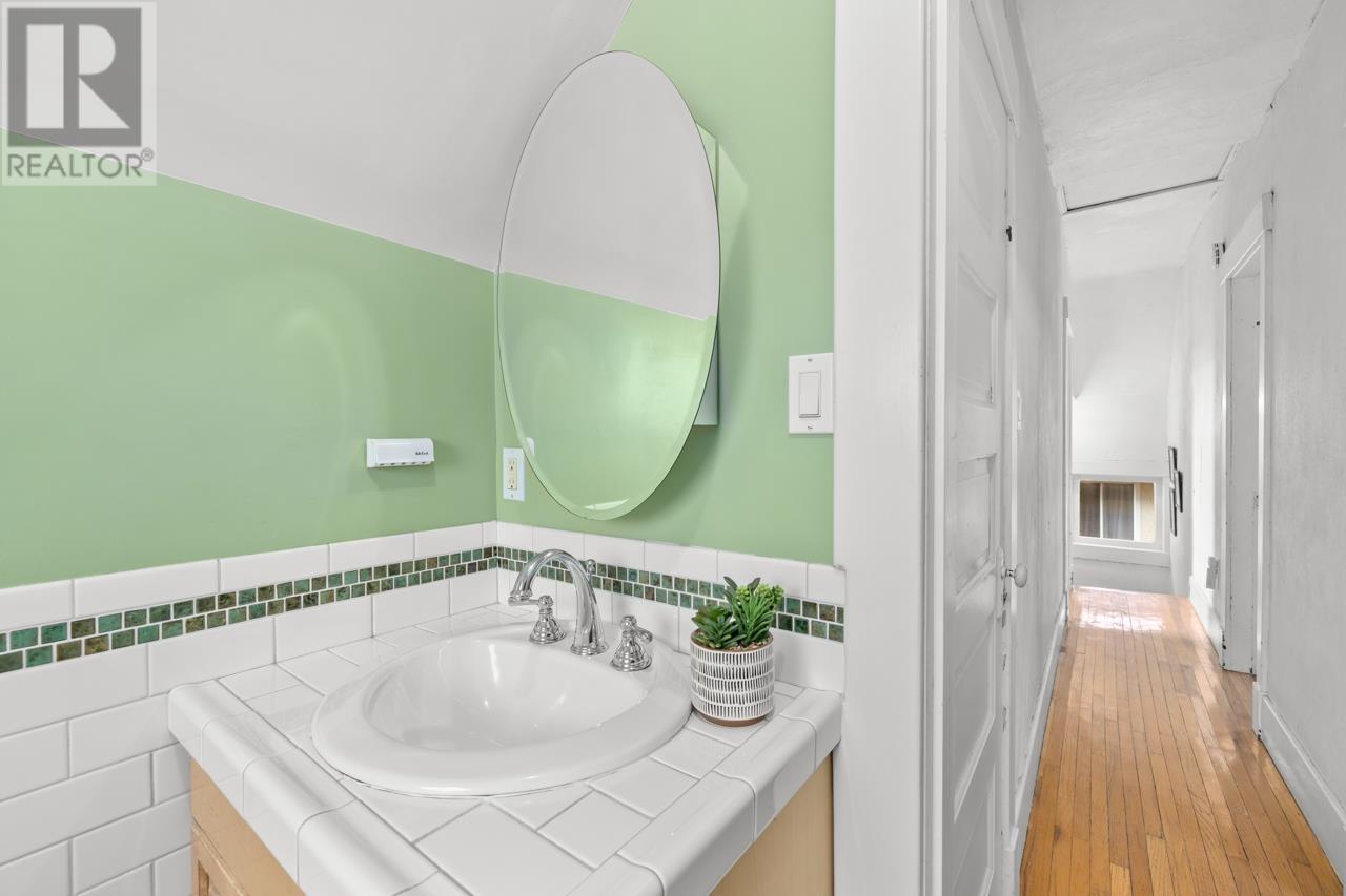 3018 E 29th Avenue, Vancouver, British Columbia  V5R 1W1 - Photo 26 - R2869372