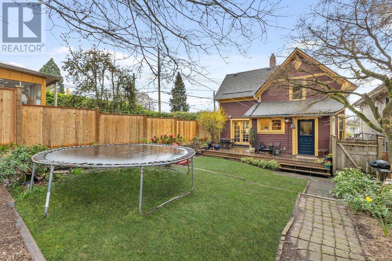 3018 E 29th Avenue, Vancouver, British Columbia  V5R 1W1 - Photo 4 - R2869372