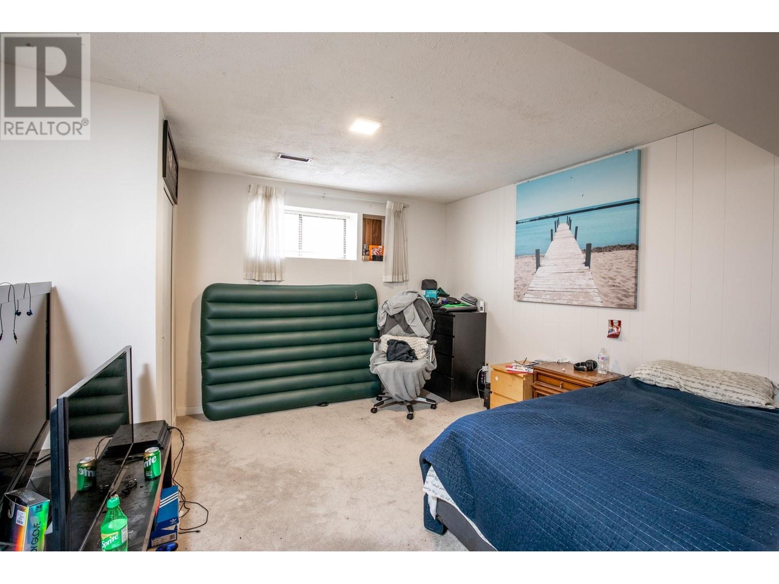 566 E Braemar Road, North Vancouver, British Columbia  V7N 1R3 - Photo 29 - R2869393