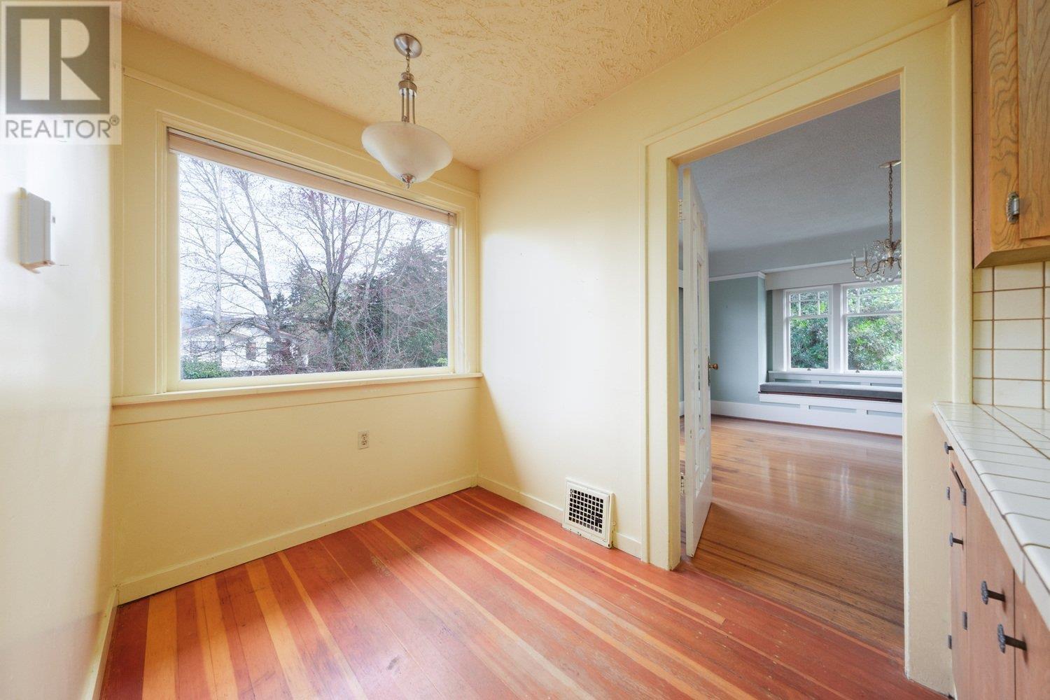 3905 W 19th Avenue, Vancouver, British Columbia  V6S 1C9 - Photo 8 - R2869395