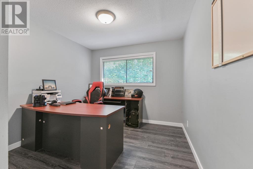 26803 Ferguson Avenue, Maple Ridge, British Columbia  V2W 1R9 - Photo 13 - R2868769
