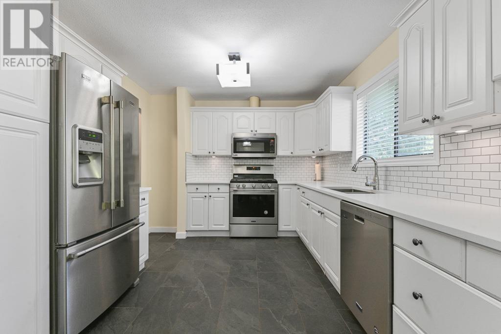 26803 Ferguson Avenue, Maple Ridge, British Columbia  V2W 1R9 - Photo 9 - R2868769