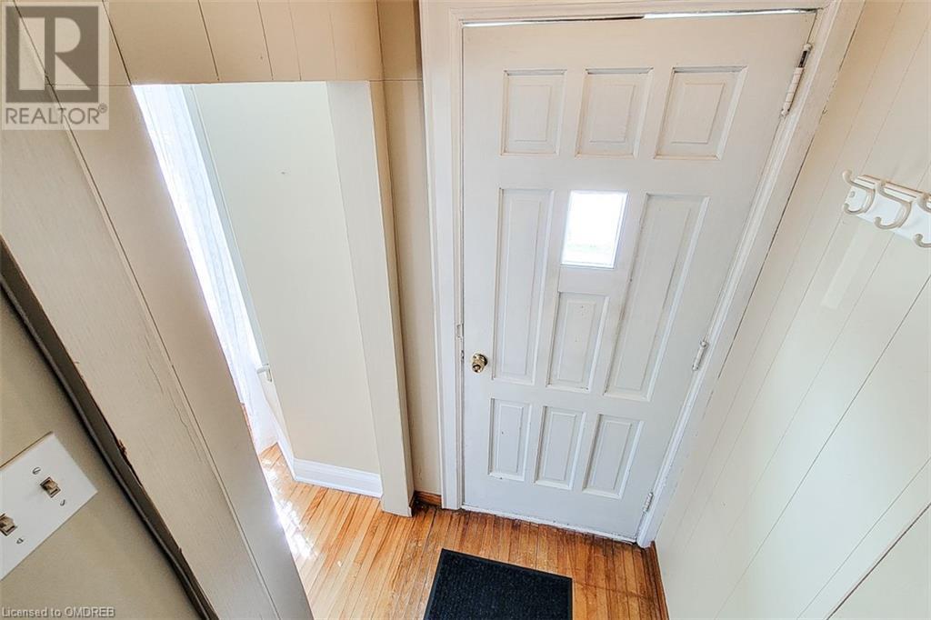 98 Royal Avenue, Hamilton, Ontario  L8S 2C5 - Photo 6 - 40569537