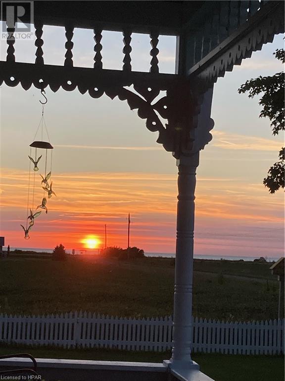 34481 Hendrick Road, Bluewater (Munic), Ontario  N0M 1N0 - Photo 9 - 40568618