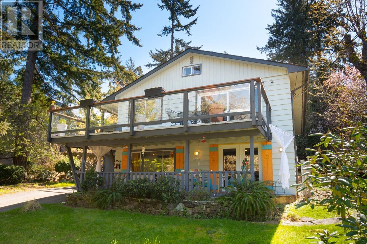 407 Cardena Drive, Bowen Island, British Columbia  V0N 1G1 - Photo 3 - R2869464
