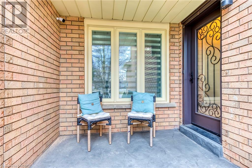 2245 Shipwright Road, Oakville, Ontario  L6M 3B1 - Photo 4 - 40569877