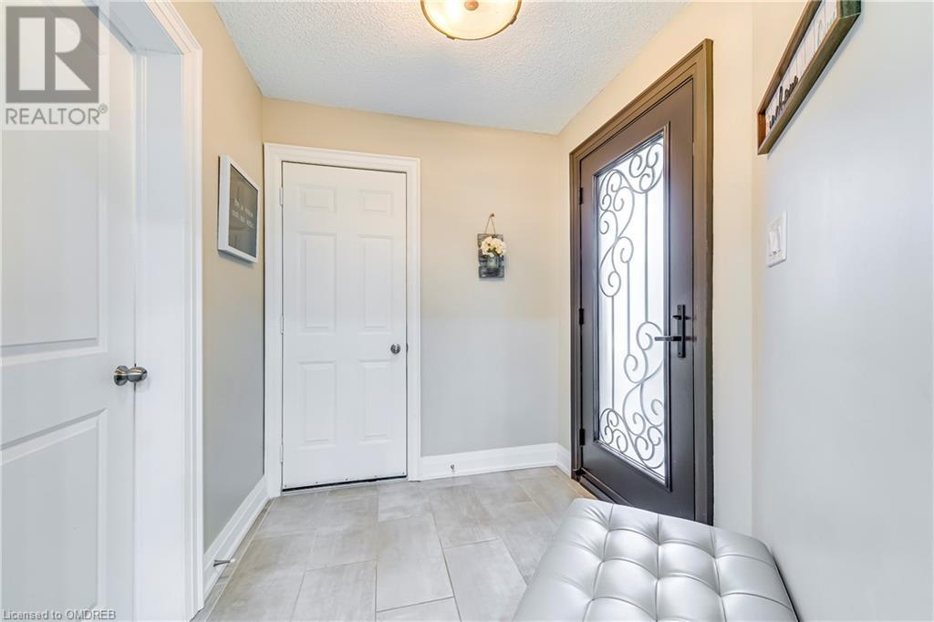 2245 Shipwright Road, Oakville, Ontario  L6M 3B1 - Photo 5 - 40569877