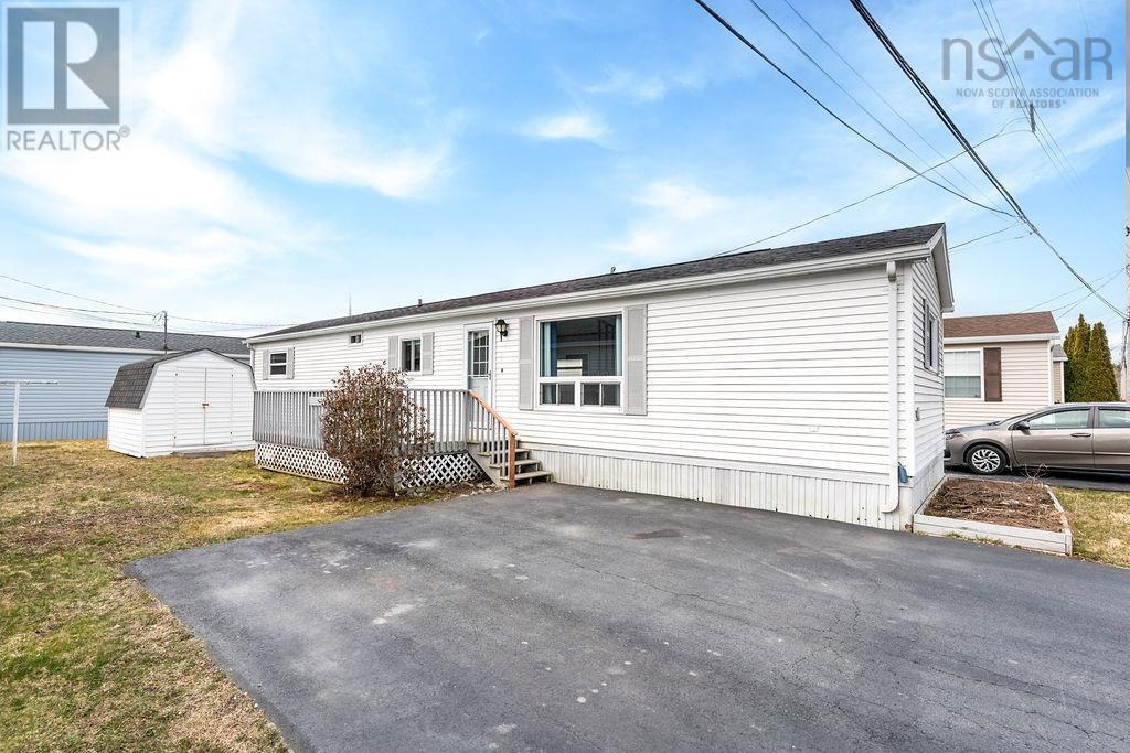 41 That Street, Porters Lake, Nova Scotia  B3E 1H3 - Photo 1 - 202406774