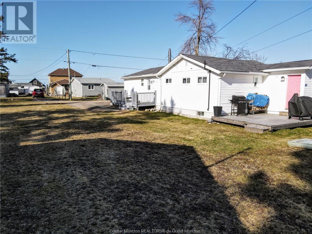 6 Ste Marie St, Grand-Barachois, New Brunswick  E4P 8N5 - Photo 39 - M158556