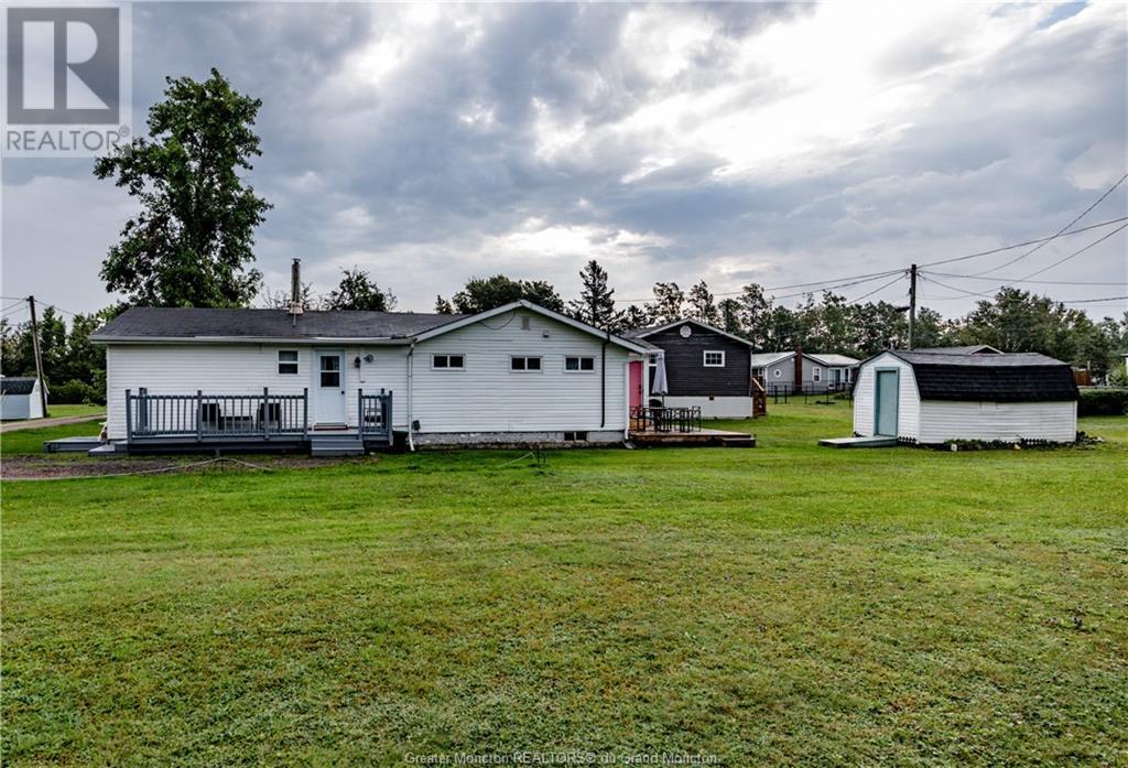 6 Ste Marie St, Grand-Barachois, New Brunswick  E4P 8N5 - Photo 23 - M158556