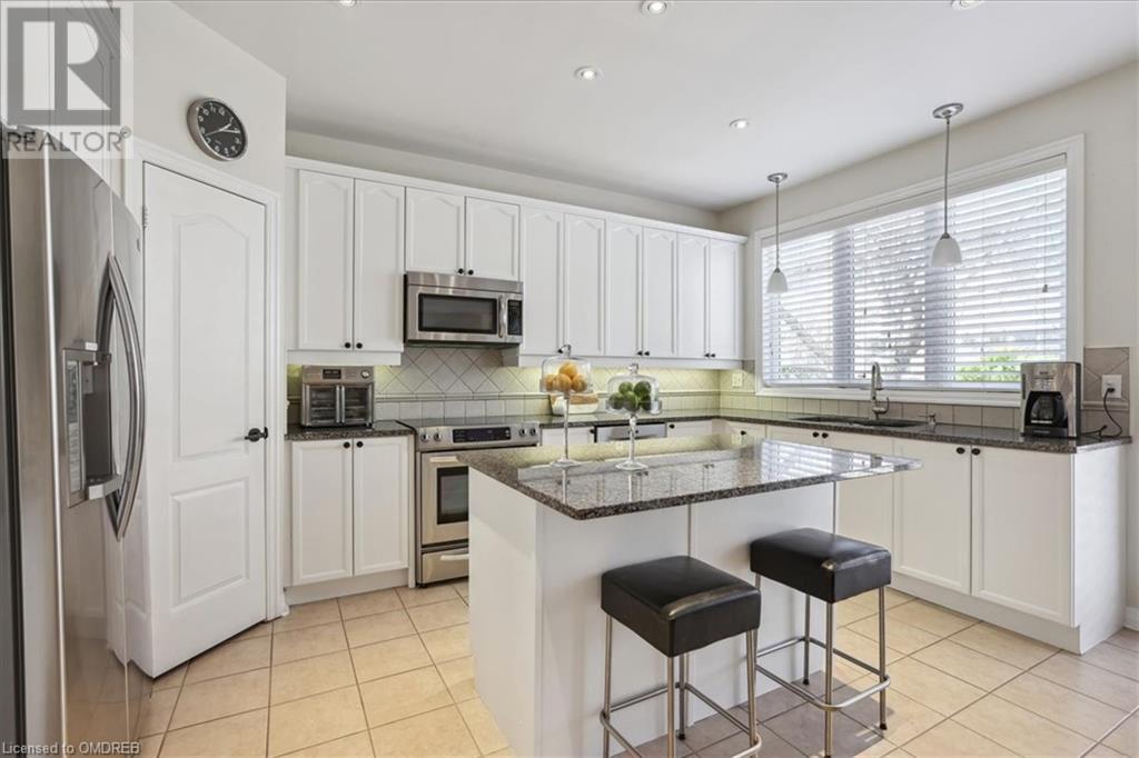 2238 Canonridge Circle, Oakville, Ontario  L6M 4T8 - Photo 14 - 40568935