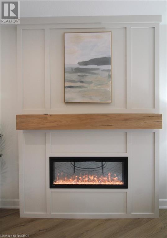 753 20th Street, Hanover, Ontario  N4N 3B8 - Photo 5 - 40569736