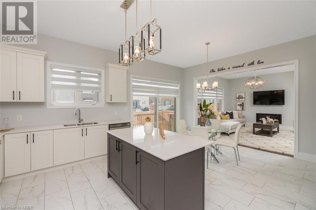 22 Arthur Griffin Crescent, Caledon East, Ontario  L7C 4G1 - Photo 4 - 40569172