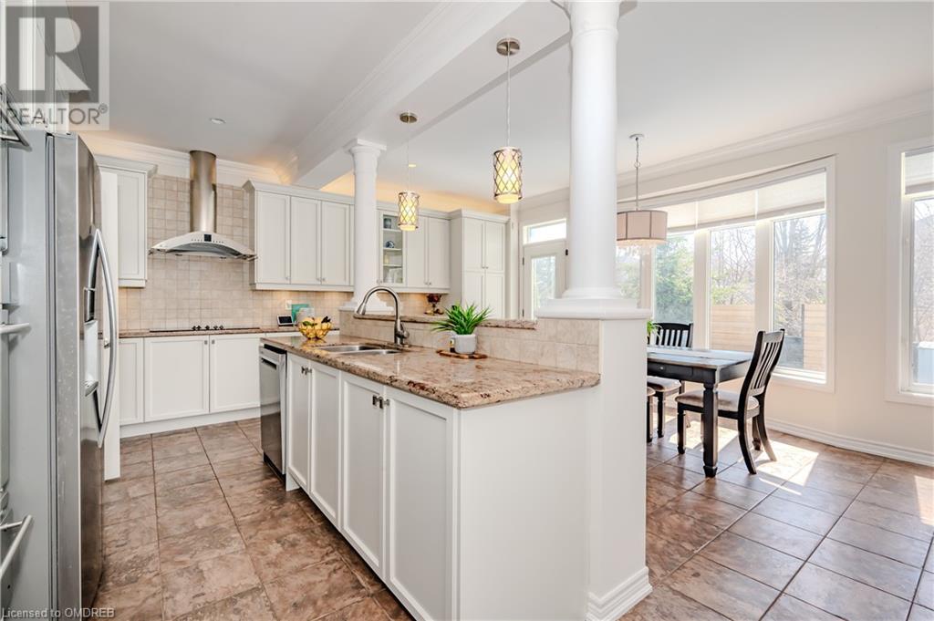 2156 Colonel William Parkway, Oakville, Ontario  L6M 0B8 - Photo 12 - 40565356