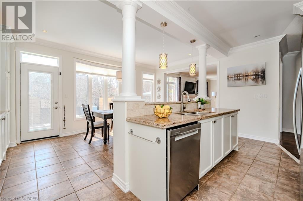 2156 Colonel William Parkway, Oakville, Ontario  L6M 0B8 - Photo 13 - 40565356