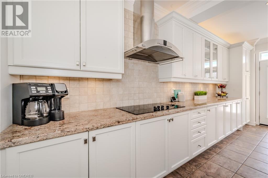 2156 Colonel William Parkway, Oakville, Ontario  L6M 0B8 - Photo 15 - 40565356