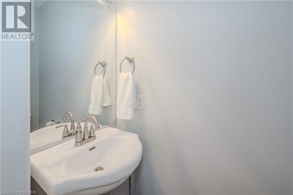 2156 Colonel William Parkway, Oakville, Ontario  L6M 0B8 - Photo 16 - 40565356