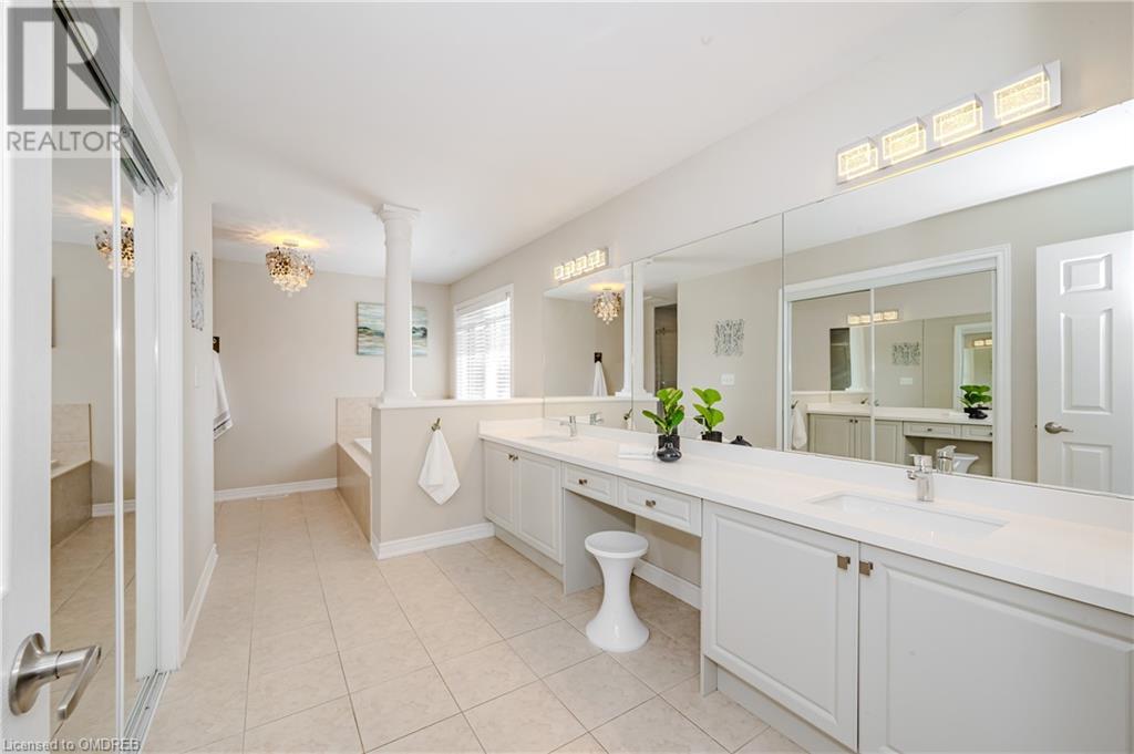 2156 Colonel William Parkway, Oakville, Ontario  L6M 0B8 - Photo 22 - 40565356