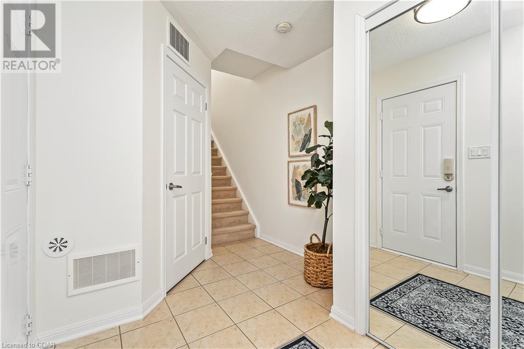 251 Wetenhall Landing, Milton, Ontario  L9T 7B7 - Photo 7 - 40569770