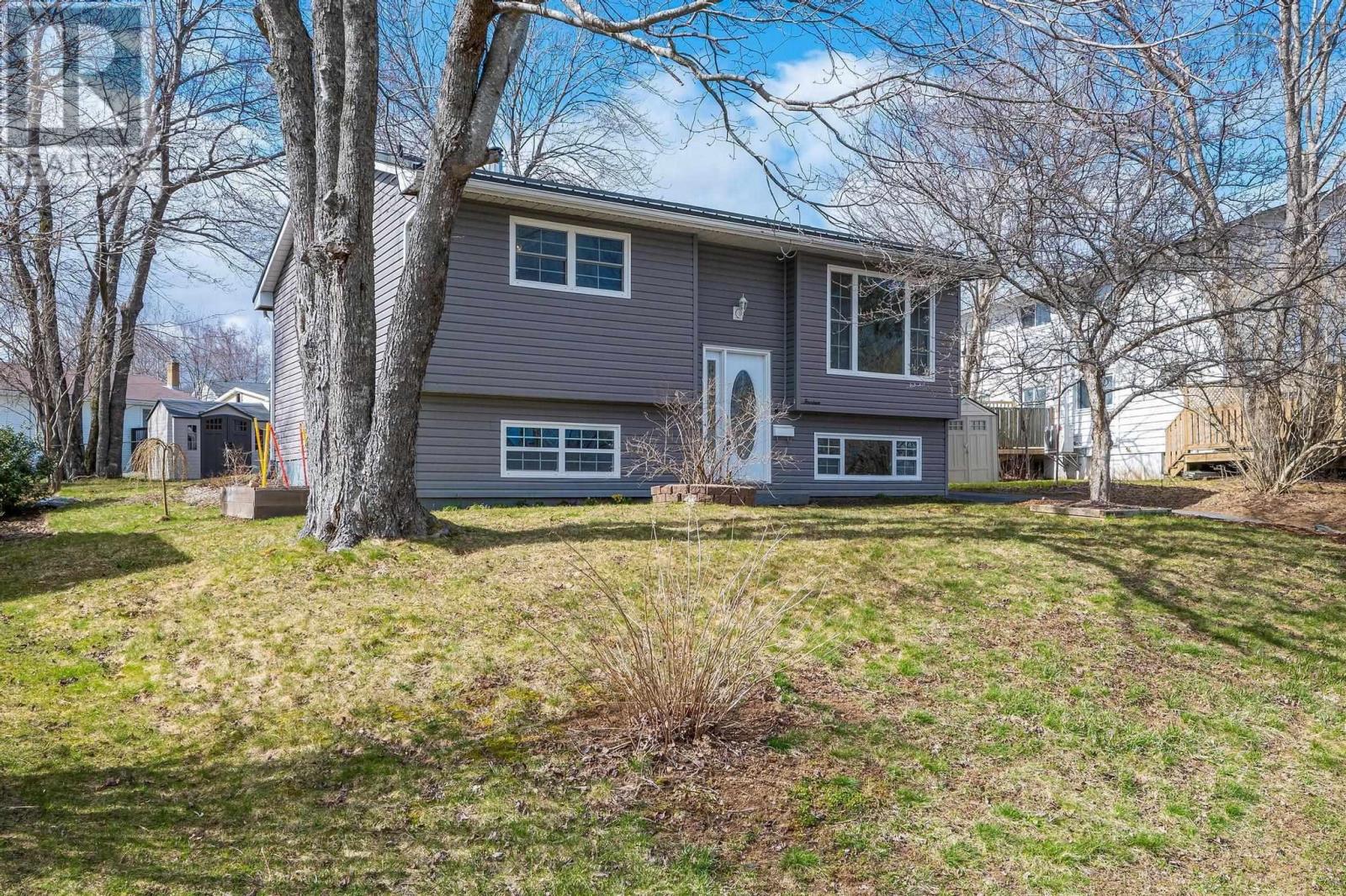14 Kipling Drive, Lower Sackville, Nova Scotia  B4C 2X9 - Photo 1 - 202406797