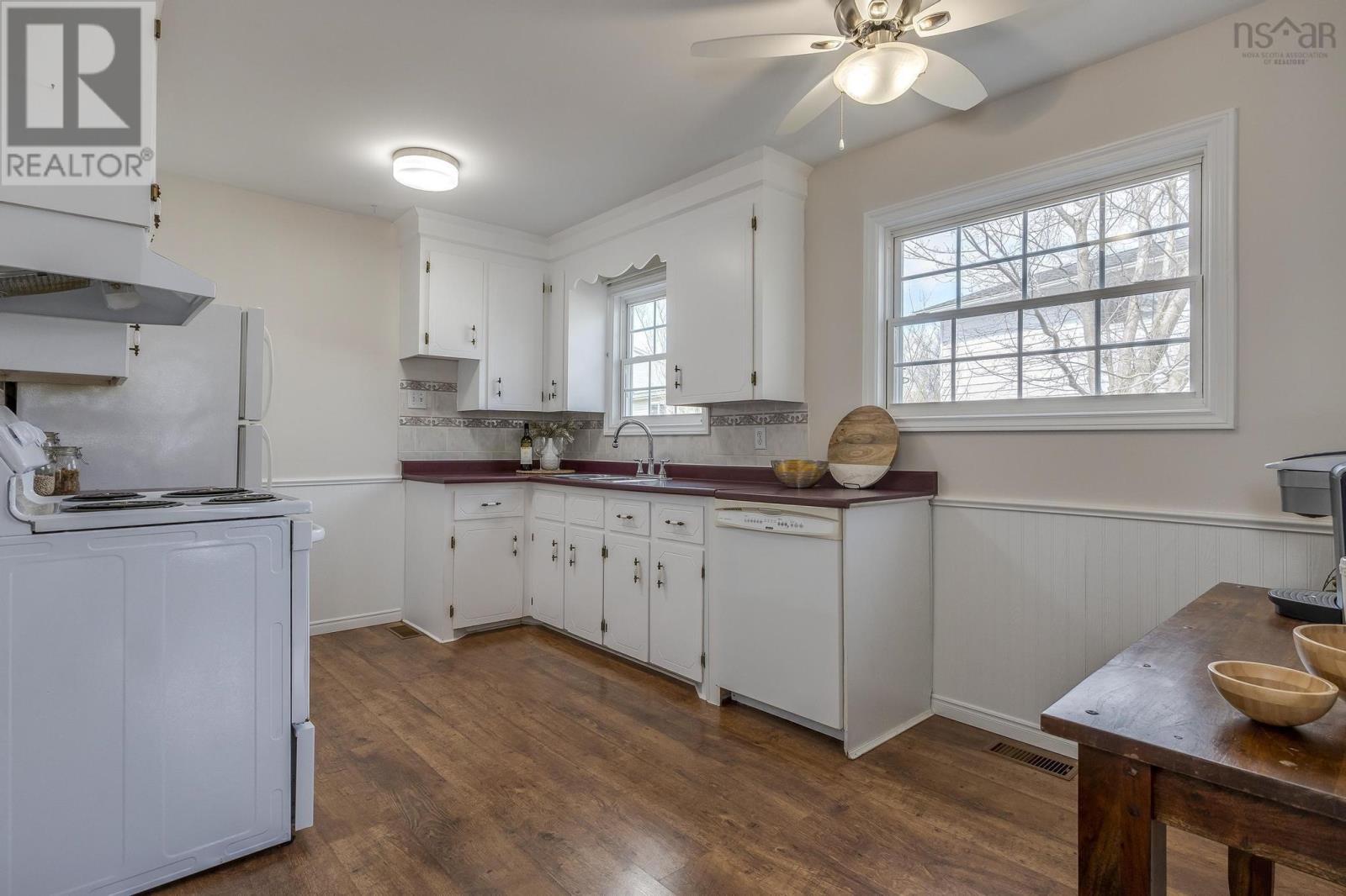 14 Kipling Drive, Lower Sackville, Nova Scotia  B4C 2X9 - Photo 7 - 202406797