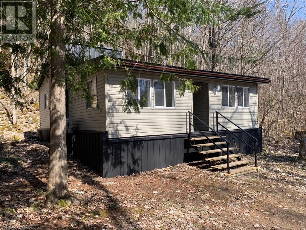 13 4th Avenue, South Bruce Peninsula, Ontario  N0H 2T0 - Photo 5 - 40555112