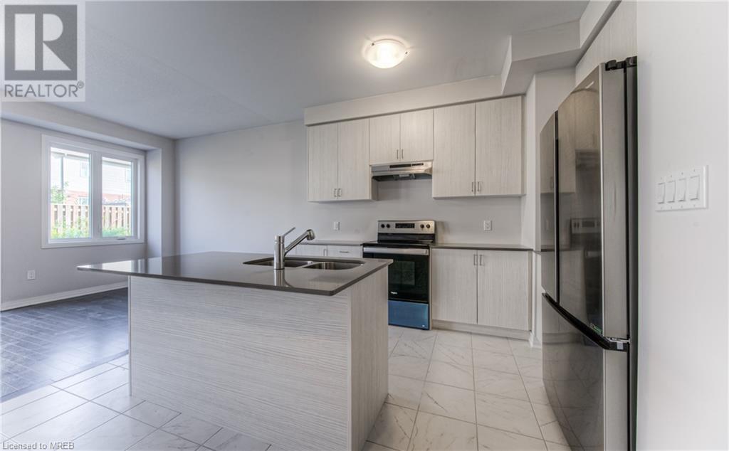 422 Robert Woolner Street, North Dumfries, Ontario  N0B 1E0 - Photo 6 - 40569407