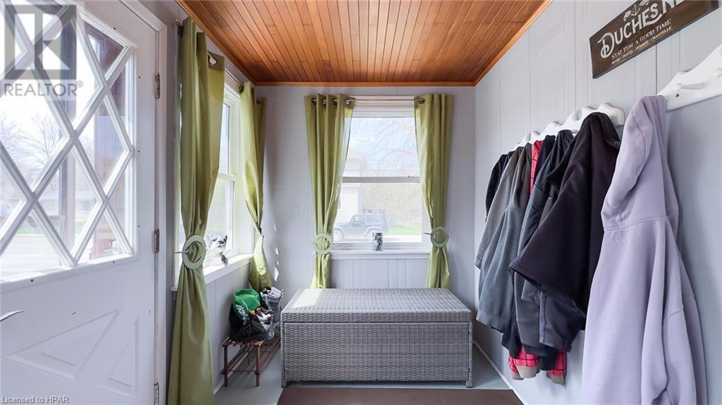 3987 Perth Rd 180 Road, Dublin, Ontario  N0K 1E0 - Photo 11 - 40569071