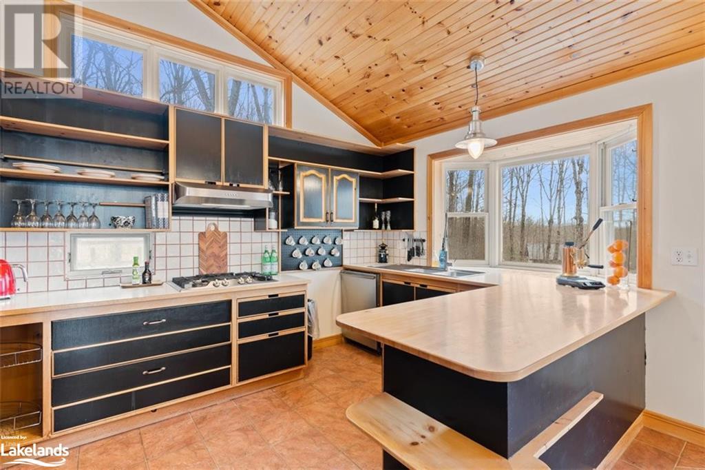 1081 Leafy Branch Lane, Minden, Ontario  K0M 2L1 - Photo 5 - 40557045