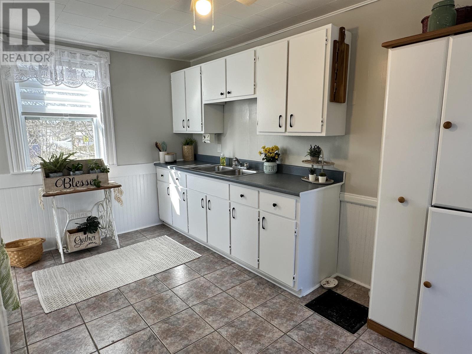 136 Payzant Street, Liverpool, Nova Scotia  B0T 1K0 - Photo 8 - 202406820