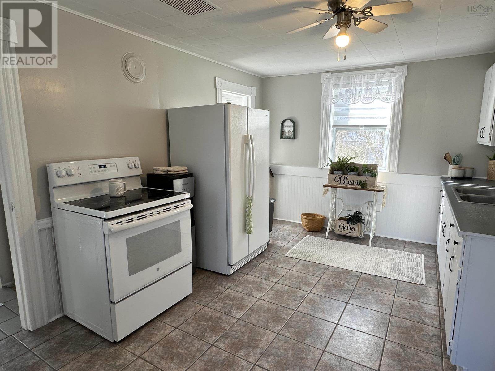 136 Payzant Street, Liverpool, Nova Scotia  B0T 1K0 - Photo 9 - 202406820