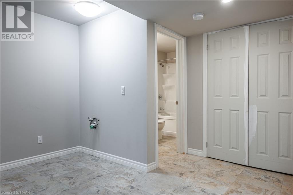 2 Davidson Drive, Stratford, Ontario  N5A 0C6 - Photo 34 - 40566487