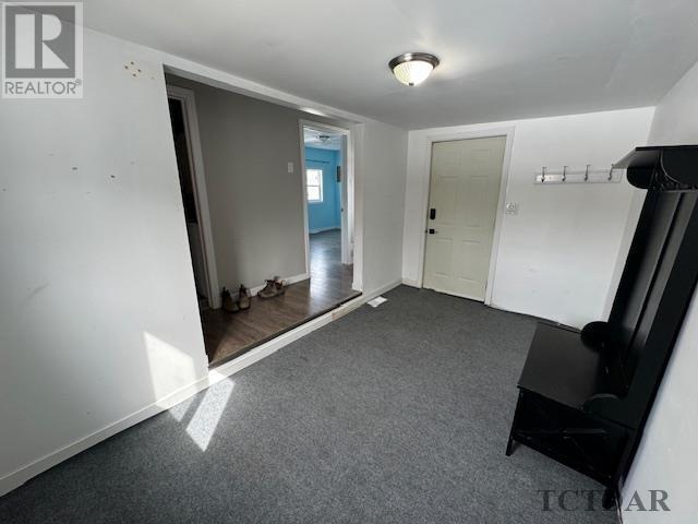 58 Notre Dame St, Timmins, Ontario  P4R 0E1 - Photo 2 - TM240666