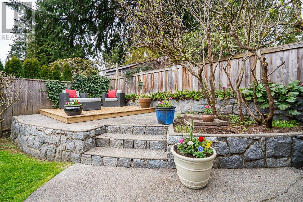 655 St. Ives Crescent, North Vancouver, British Columbia  V7N 2X4 - Photo 24 - R2869480