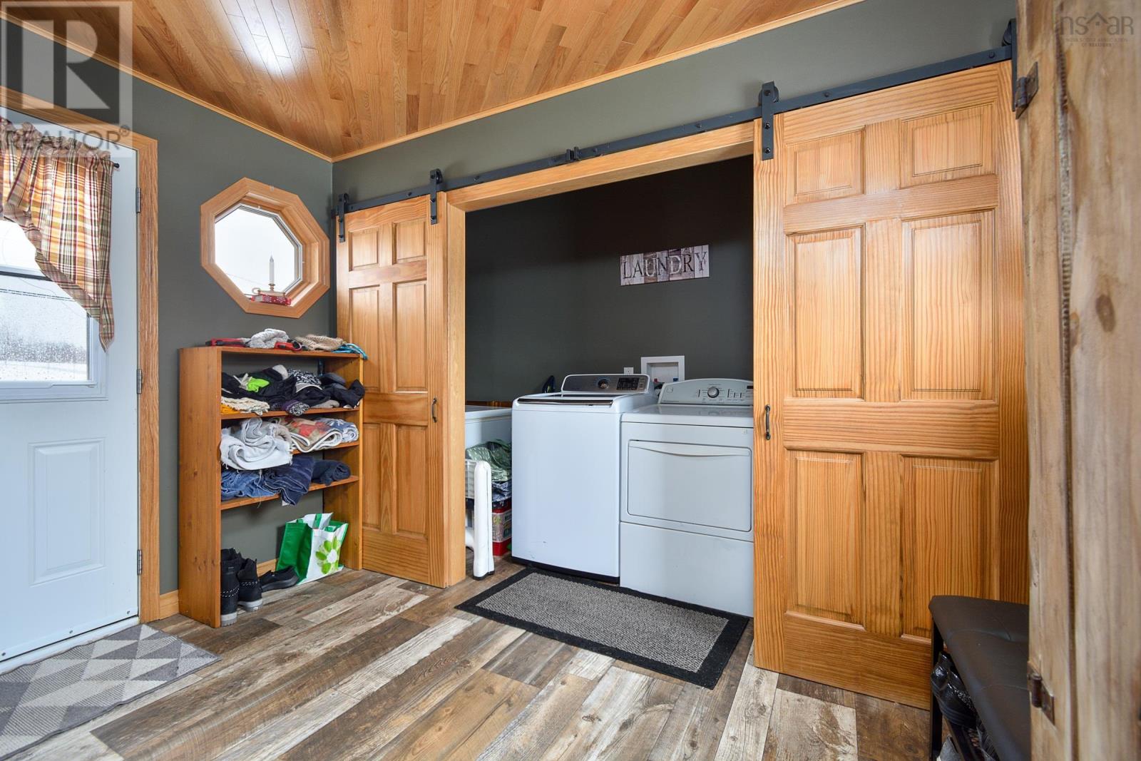 387 Rudderham Road, Point Edward, Nova Scotia  B2A 4V6 - Photo 4 - 202406787