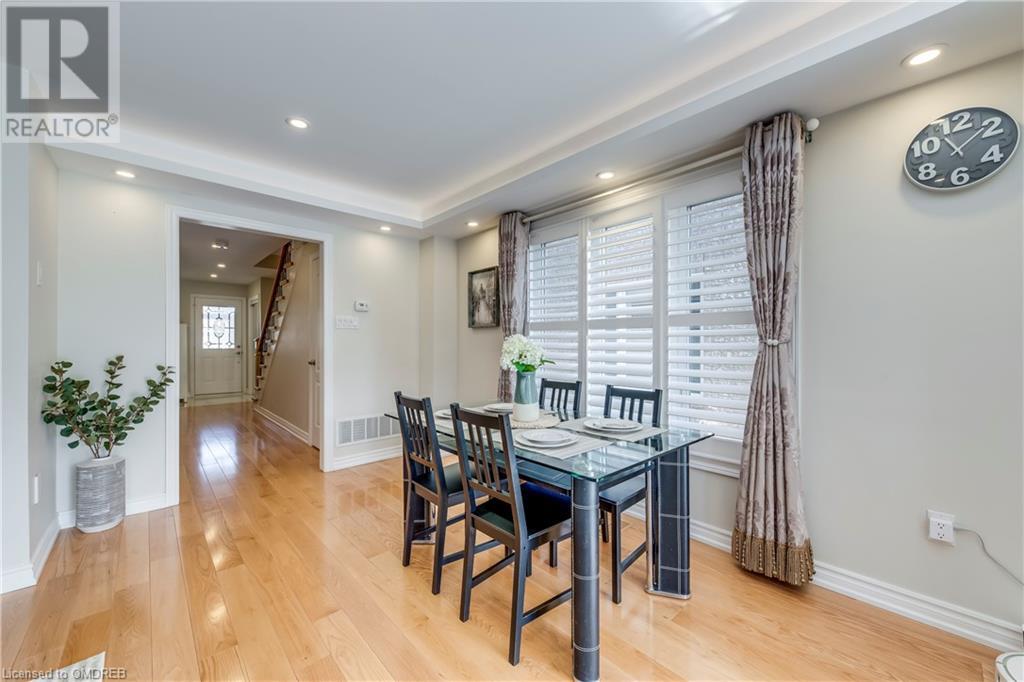 1038 Windbrook Grove, Mississauga, Ontario  L5V 2N7 - Photo 12 - 40569573