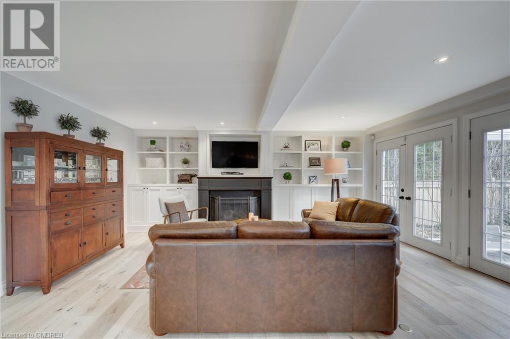 489 Rebecca Street, Oakville, Ontario  L6K 1K8 - Photo 11 - 40567661