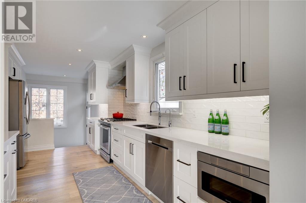 489 Rebecca Street, Oakville, Ontario  L6K 1K8 - Photo 17 - 40567661