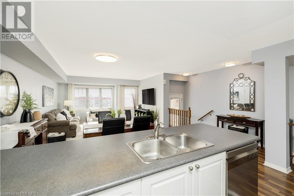 3985 W Eglinton Avenue W Unit# 15, Mississauga, Ontario  L5M 0E8 - Photo 15 - 40564392