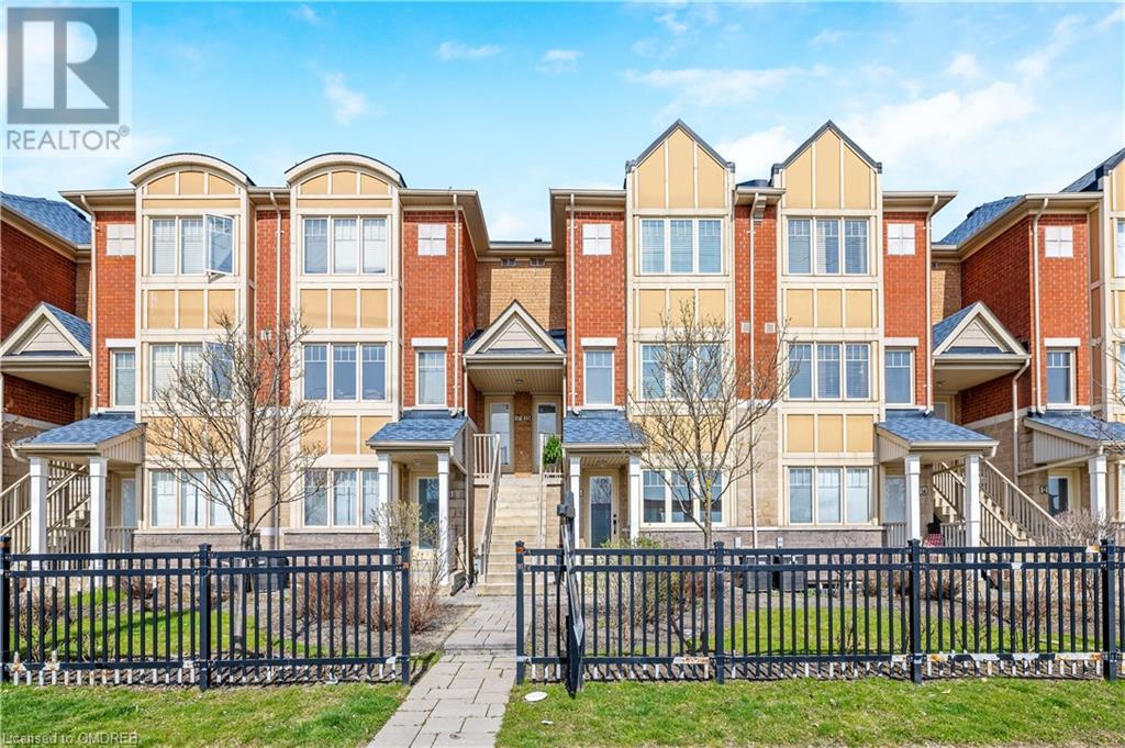3985 W Eglinton Avenue W Unit# 15, Mississauga, Ontario  L5M 0E8 - Photo 2 - 40564392