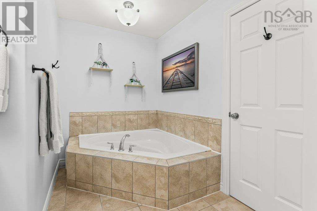 198 Stanfield Avenue, Dartmouth, Nova Scotia  B2X 0A2 - Photo 19 - 202406832