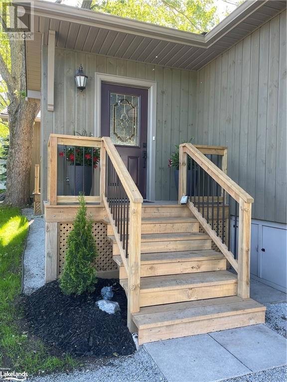 1 Vics Road, Midland, Ontario  L4R 0B9 - Photo 3 - 40569973