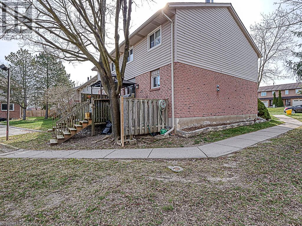 70 Hiawatha Road Unit# 48, Woodstock, Ontario  N4T 1R1 - Photo 39 - 40569784