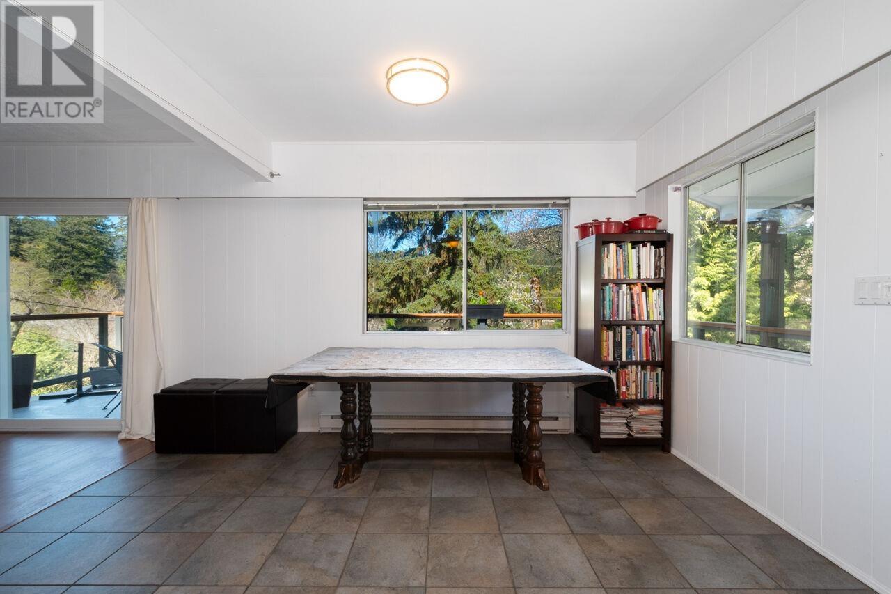 407 Cardena Drive, Bowen Island, British Columbia  V0N 1G1 - Photo 10 - R2869464