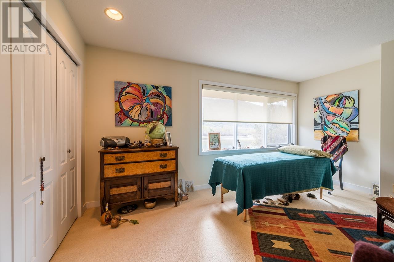 604 Stansfield Road, Kamloops, British Columbia   - Photo 73 - 177705