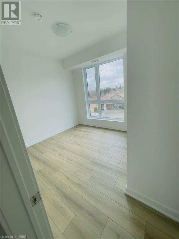 312 Erb Street W Unit# 302, Waterloo, Ontario  N2L 0K9 - Photo 5 - 40570069