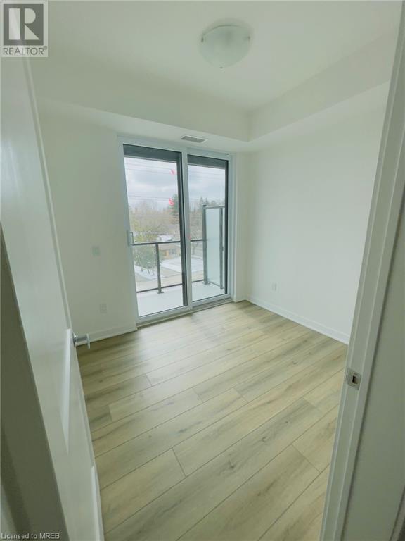312 Erb Street W Unit# 302, Waterloo, Ontario  N2L 0K9 - Photo 9 - 40570069
