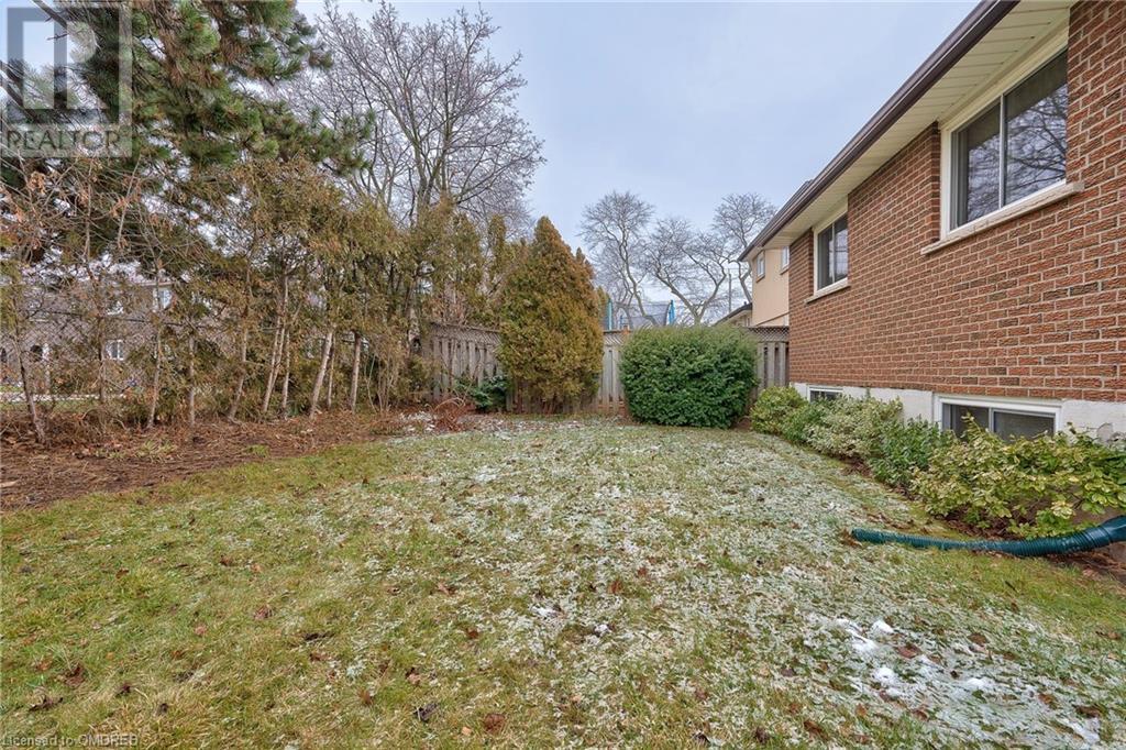 9 Miller Road, Oakville, Ontario  L6H 1J5 - Photo 29 - 40562025